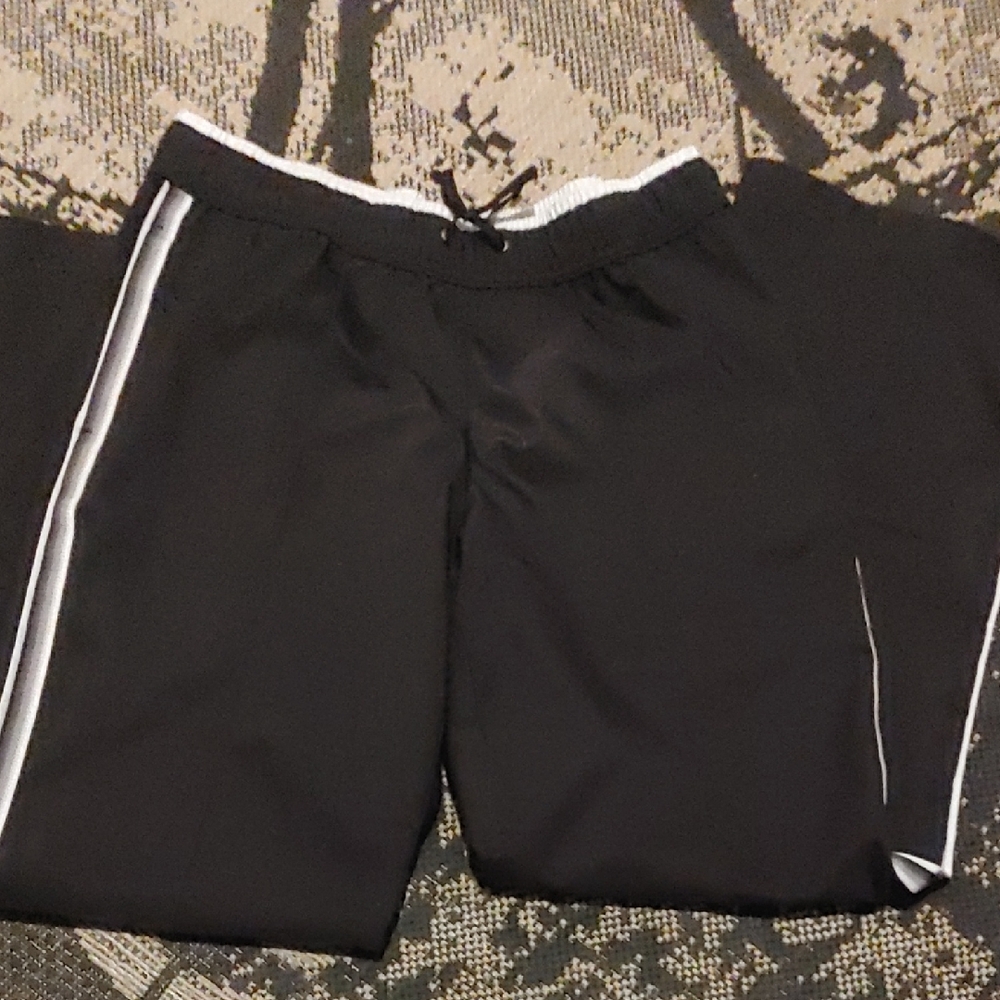 Made for Life Black Leisure with White Trim Sz PS